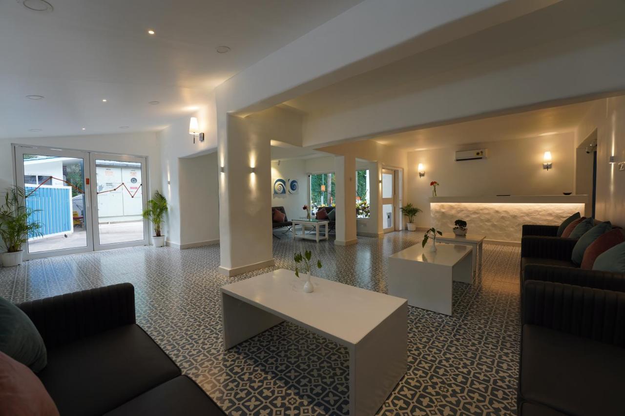 Zone Connect By The Park Calangute Hotel Олд Гоа Екстериор снимка
