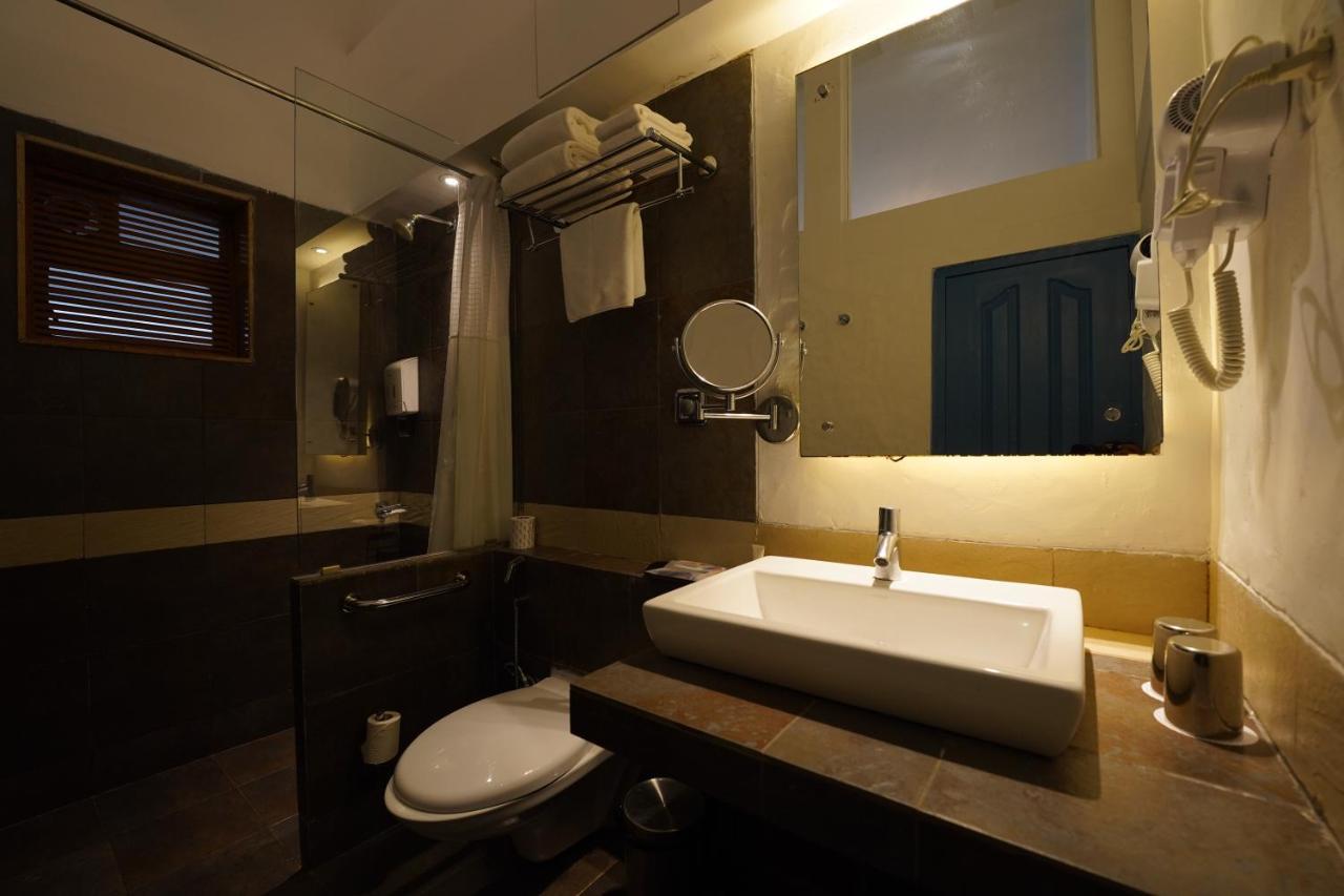 Zone Connect By The Park Calangute Hotel Олд Гоа Екстериор снимка