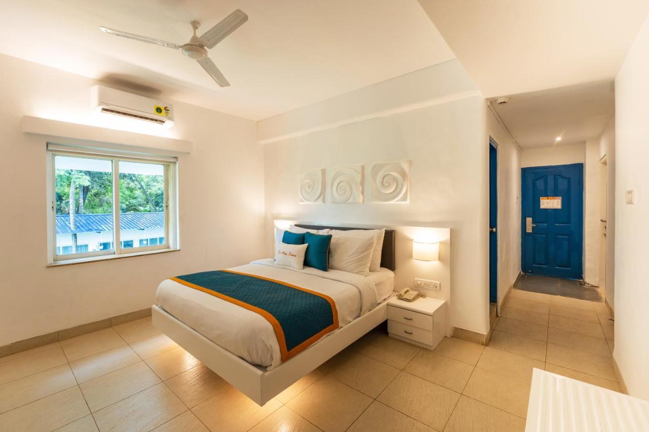 Zone Connect By The Park Calangute Hotel Олд Гоа Екстериор снимка